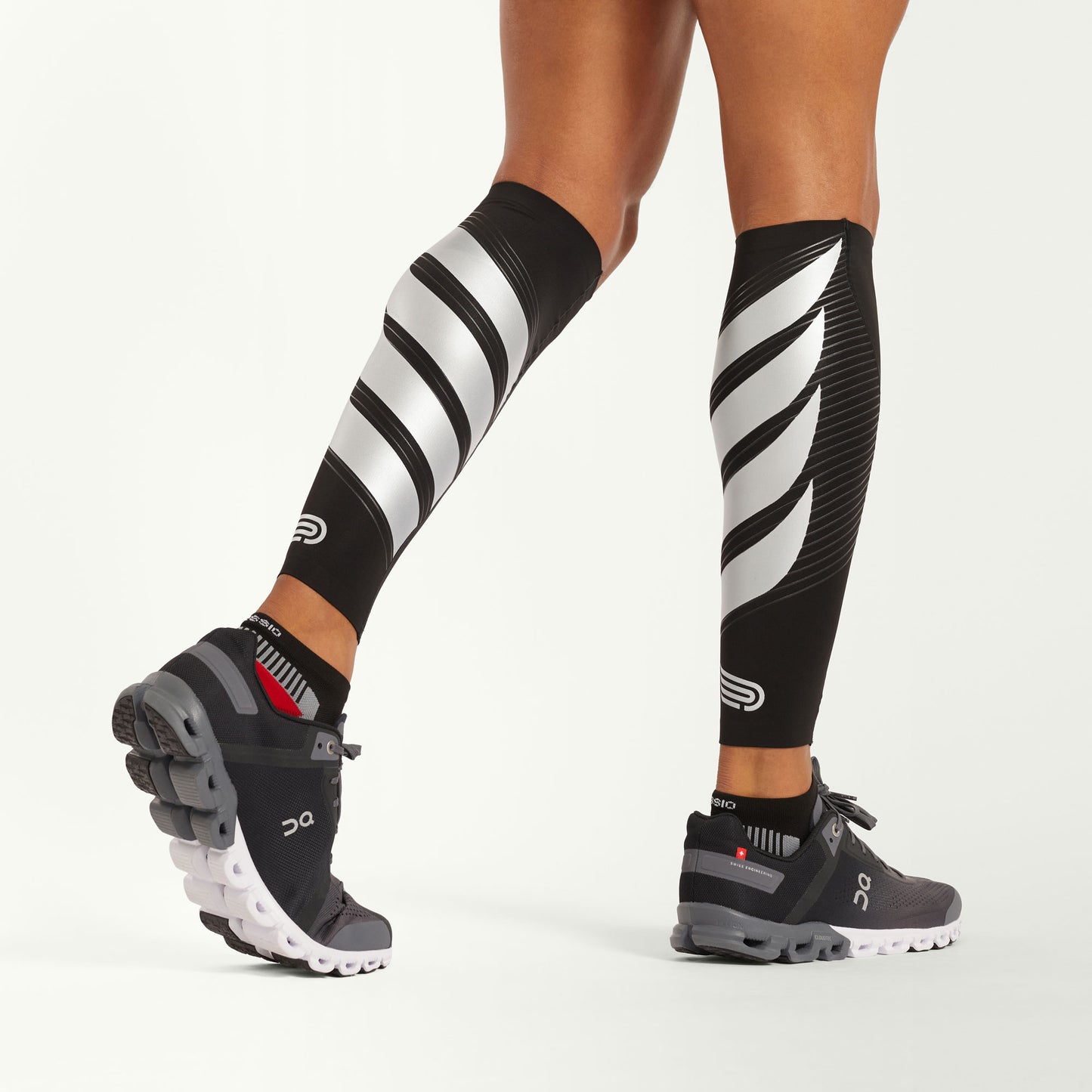 PRESSIO Power Calf Guards - Svart/Sølv