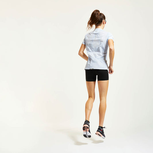 PRESSIO Ārahi Kortermet T-skjorte - Dame - Lys blå