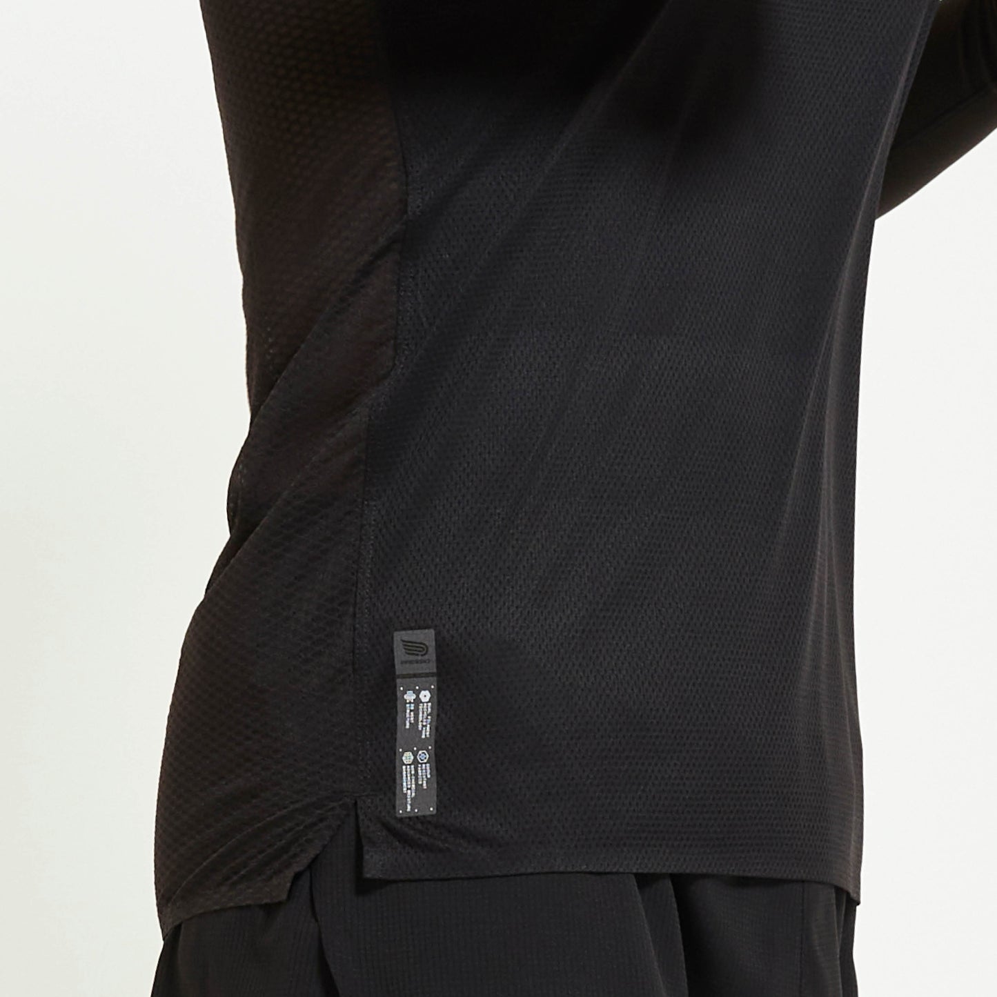 PRESSIO Ārahi Singlet - Herre - Svart