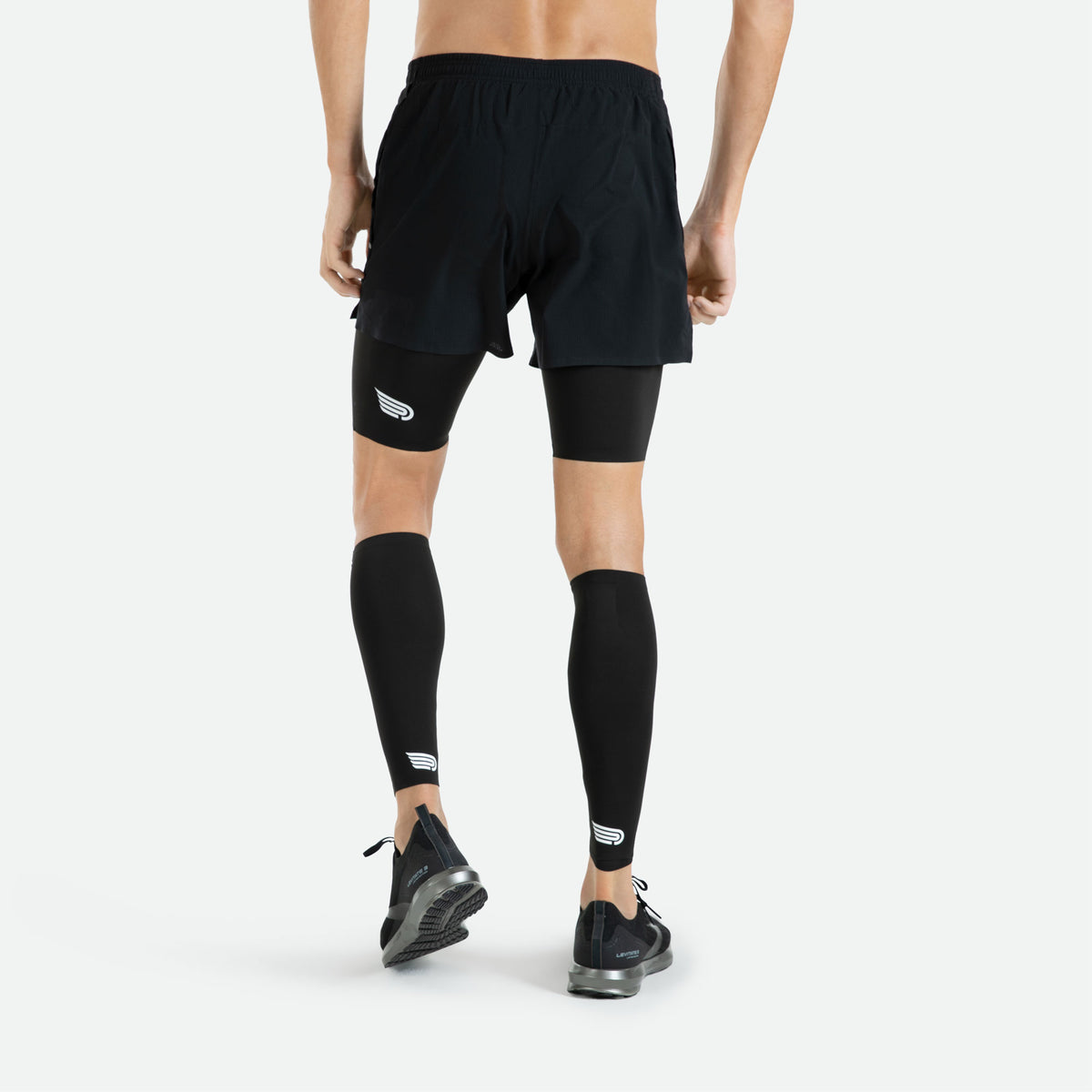 PRESSIO Ārahi 2in1 4.5’ Shorts - Svart